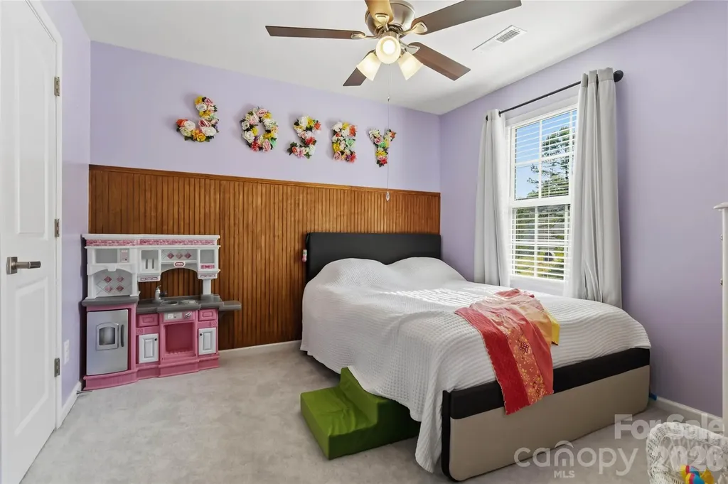 2220 Pinnacle View Drive Kings Mountain NC 28086
