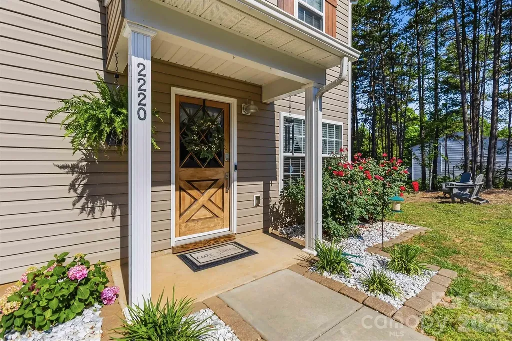 2220 Pinnacle View Drive Kings Mountain NC 28086
