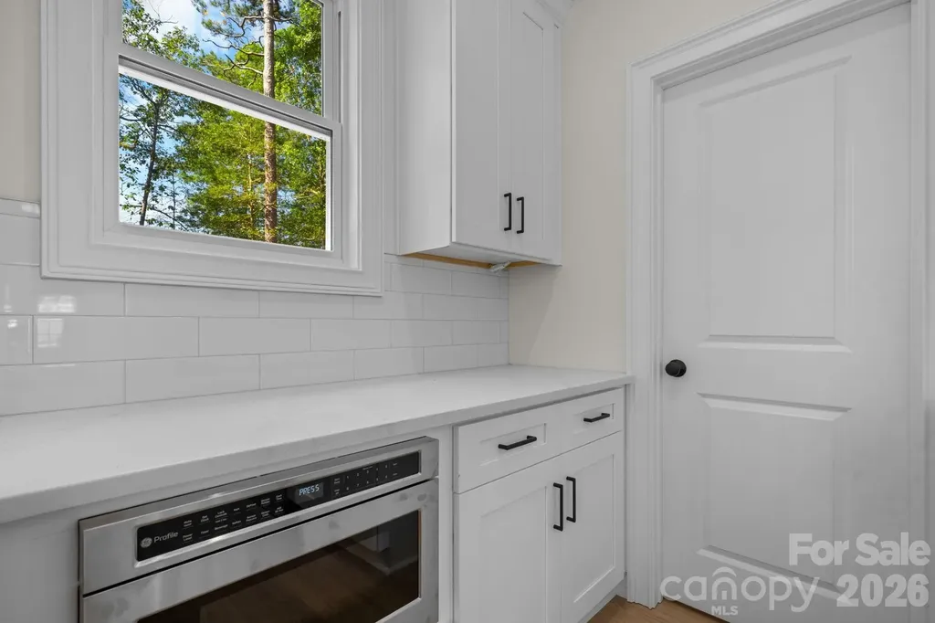 3821 54th Avenue NE Hickory NC 28601