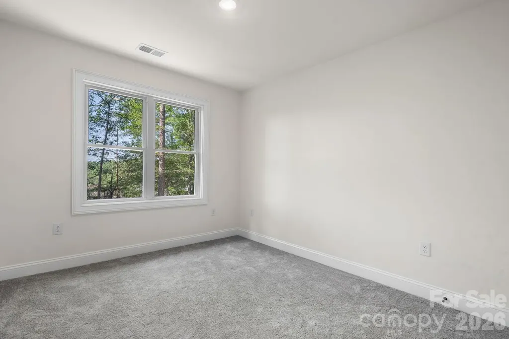 3821 54th Avenue NE Hickory NC 28601