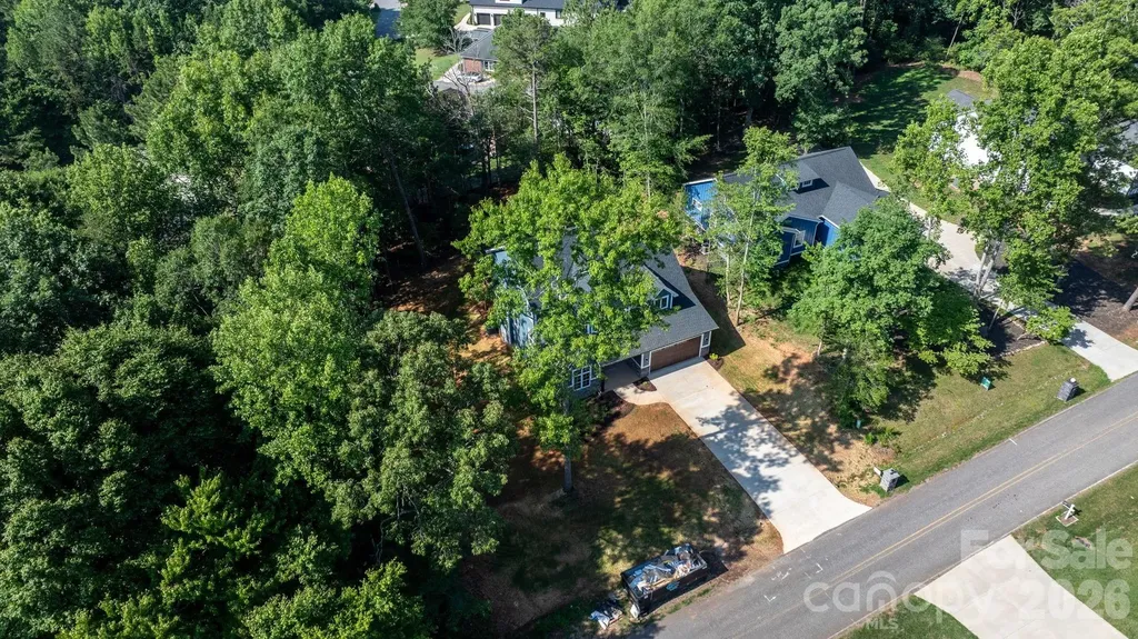 3821 54th Avenue NE Hickory NC 28601