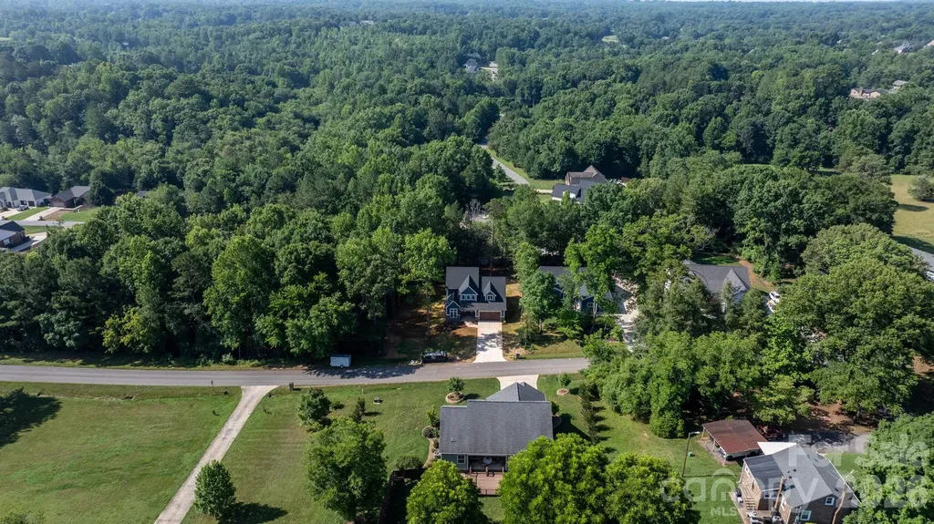 3821 54th Avenue NE Hickory NC 28601