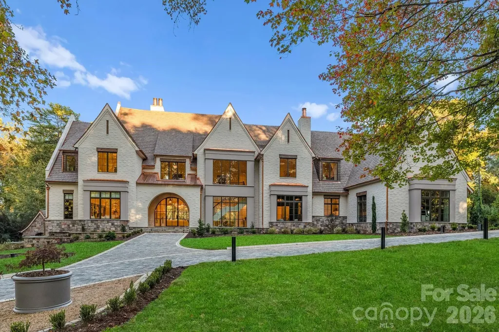 Charlotte NC, 433 Highland Forest Drive