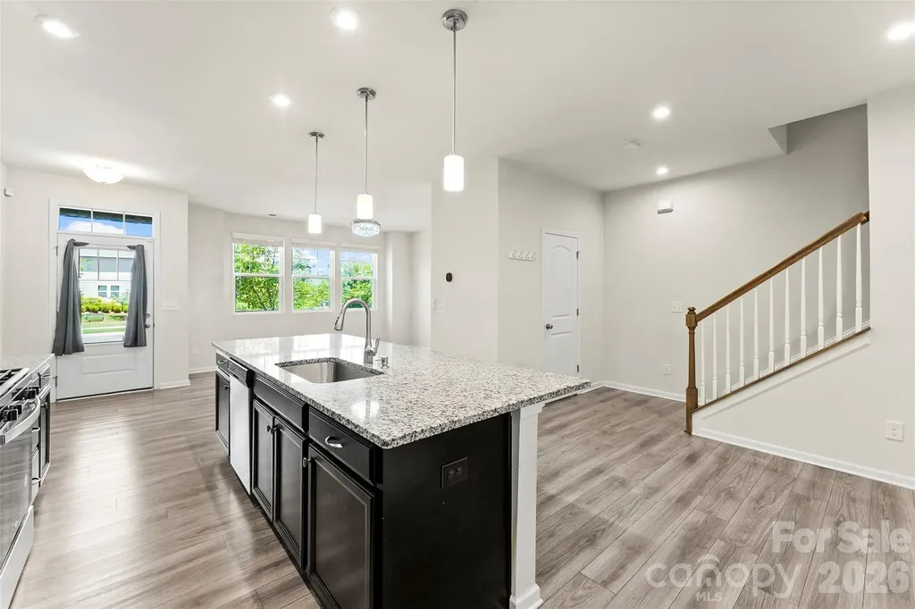 11010 Chalkbark Lane Charlotte NC 28262