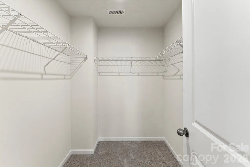11010 Chalkbark Lane Charlotte NC 28262