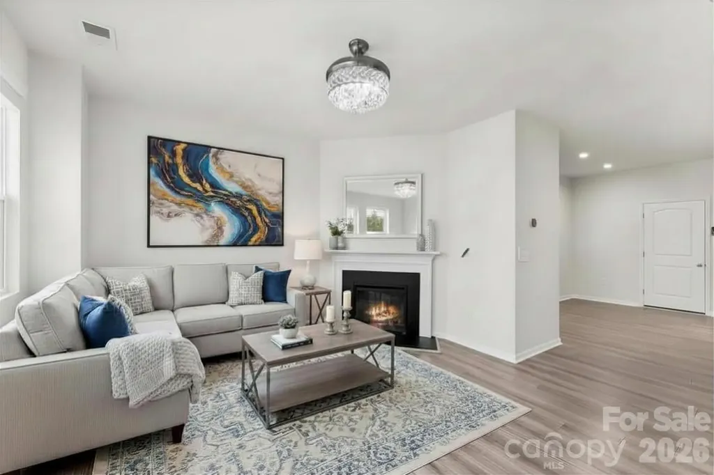 11010 Chalkbark Lane Charlotte NC 28262
