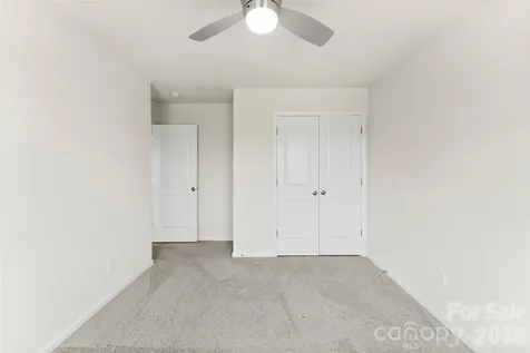 11010 Chalkbark Lane Charlotte NC 28262