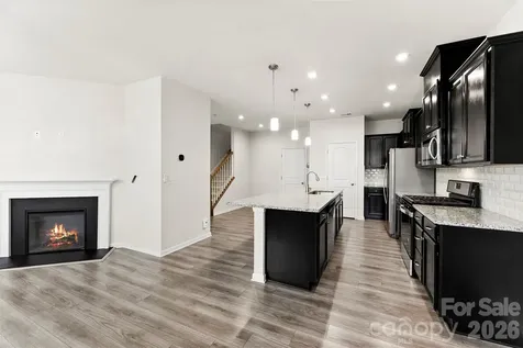 11010 Chalkbark Lane Charlotte NC 28262