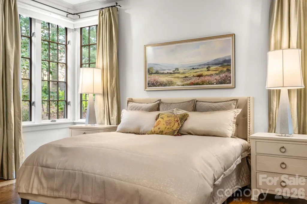 85 Chauncey Circle Asheville NC 28803