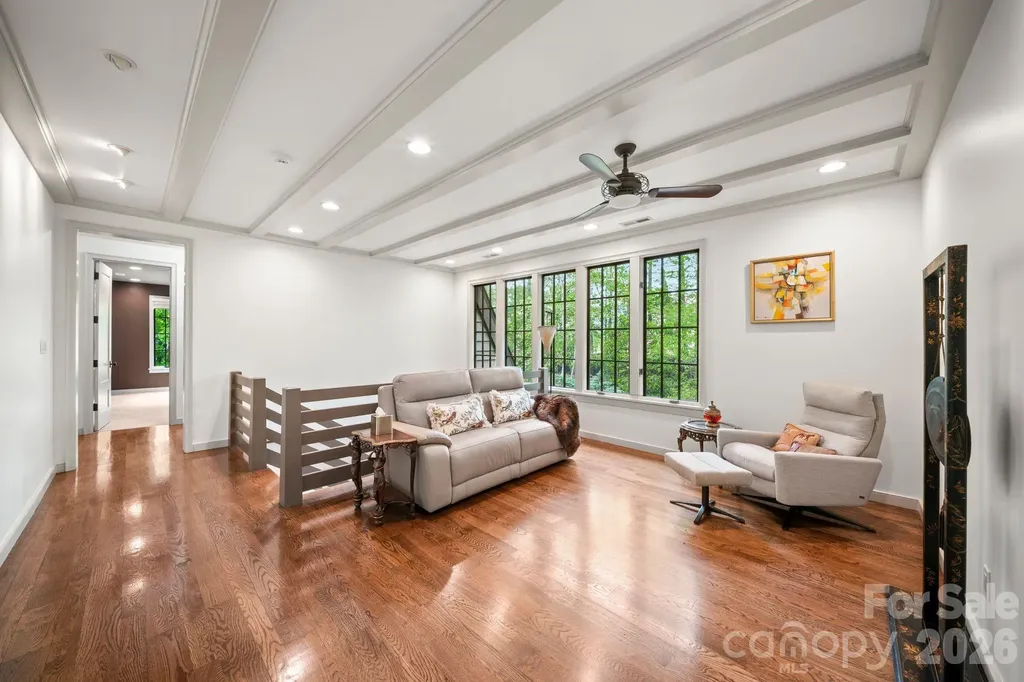 85 Chauncey Circle Asheville NC 28803