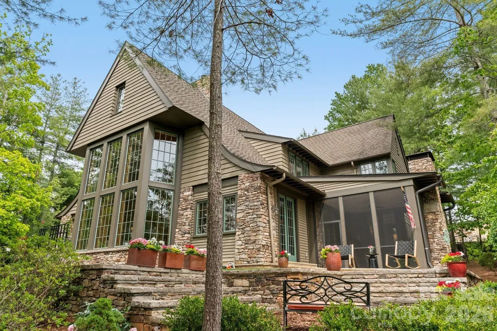 85 Chauncey Circle Asheville NC 28803