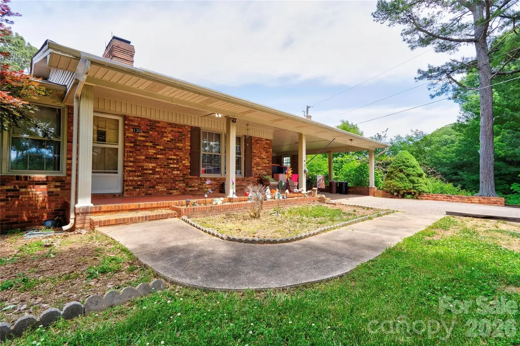 130 Old Belwood Road Lawndale NC 28090