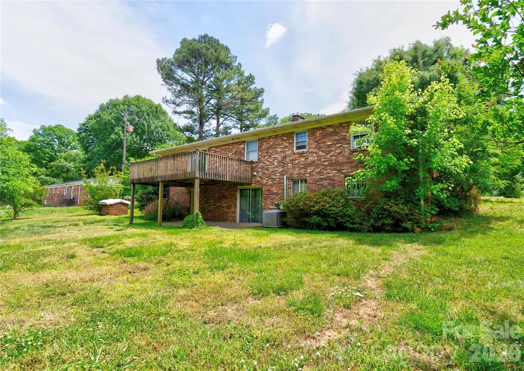 130 Old Belwood Road Lawndale NC 28090