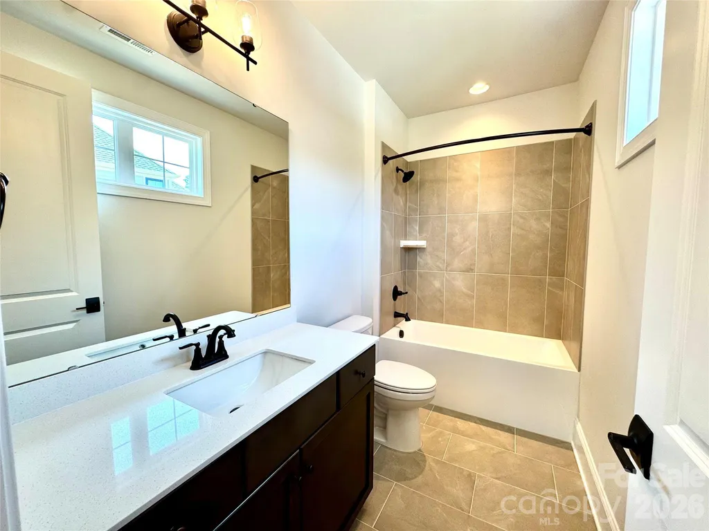 250 Colton Place NE Concord NC 28025