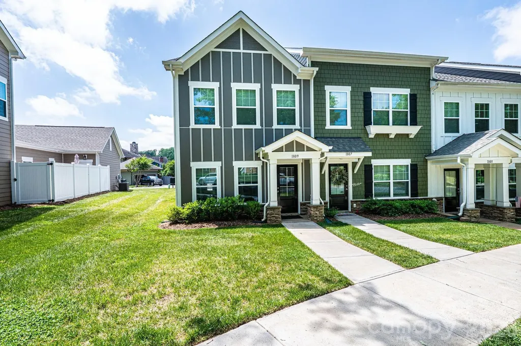 1809 Edgewater Drive NW Conover NC 28613