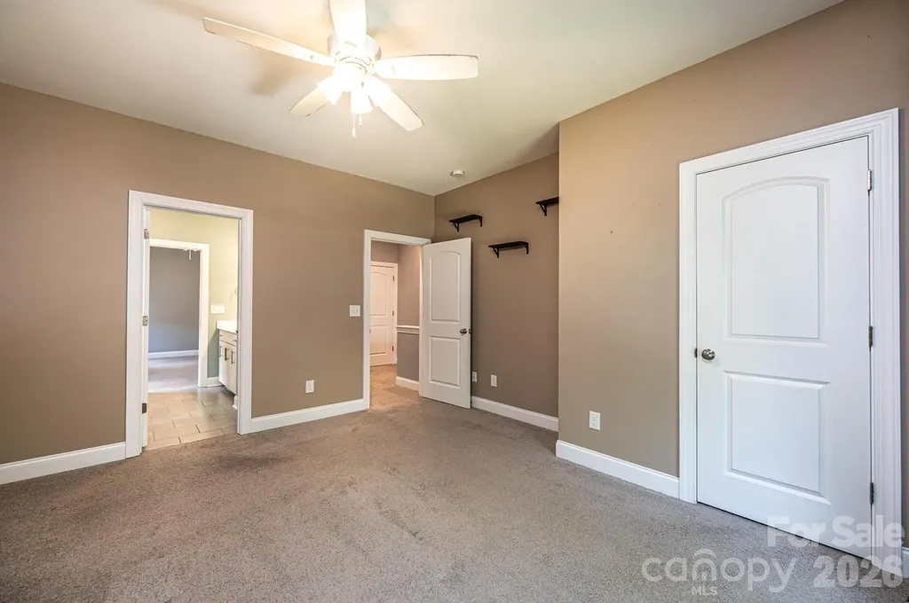 1809 Edgewater Drive NW Conover NC 28613