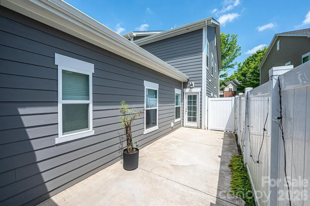 1809 Edgewater Drive NW Conover NC 28613