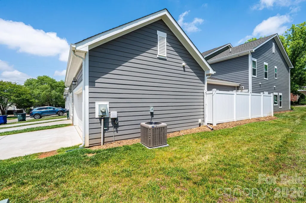 1809 Edgewater Drive NW Conover NC 28613