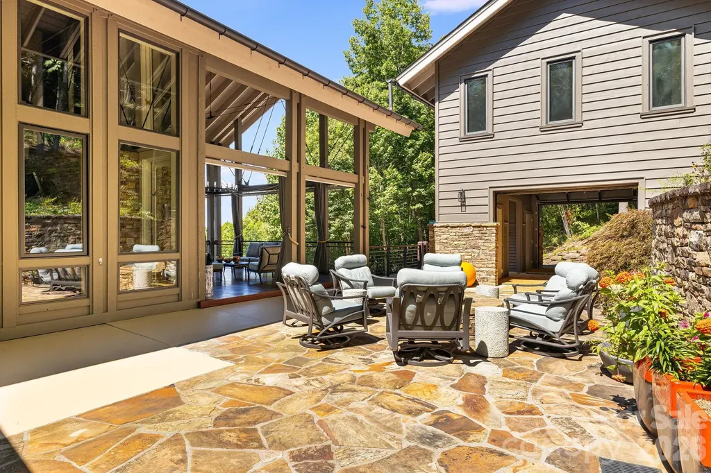 109 Cold Deck Way Sylva NC 28779