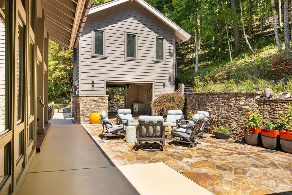 109 Cold Deck Way Sylva NC 28779