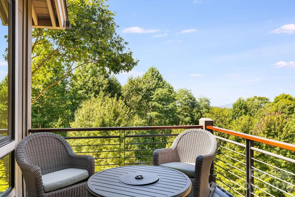 109 Cold Deck Way Sylva NC 28779