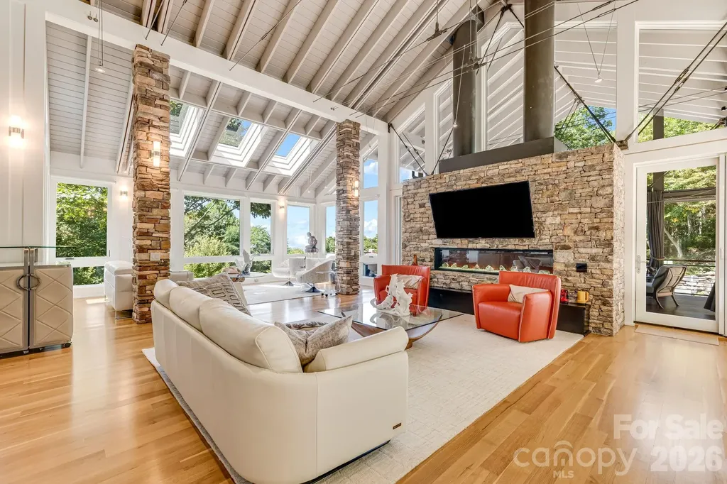 109 Cold Deck Way Sylva NC 28779