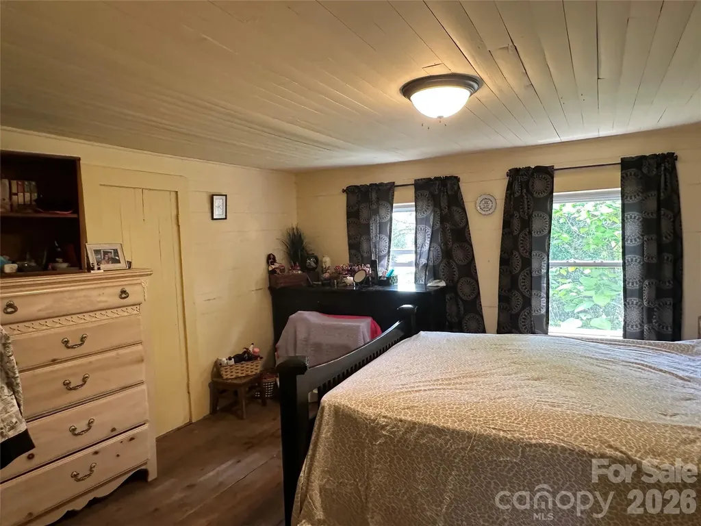 5149 Boone Trail Millers Creek NC 28651
