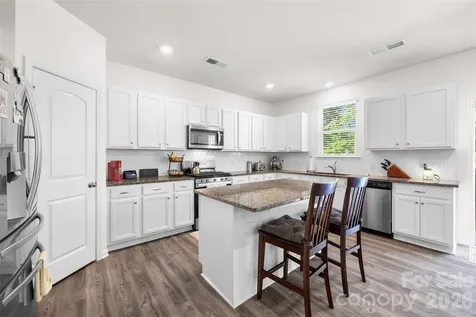 2233 Sussex Road York SC 29745