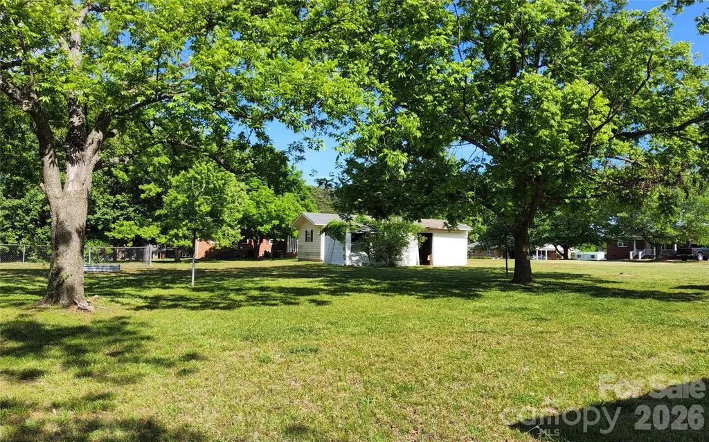113 Kings Drive Forest City NC 28043