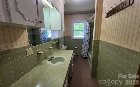 113 Kings Drive Forest City NC 28043