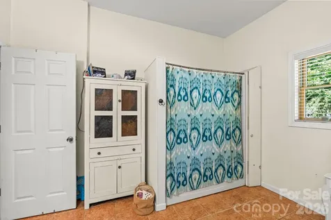 3341 Peniel Road Tryon NC 28782