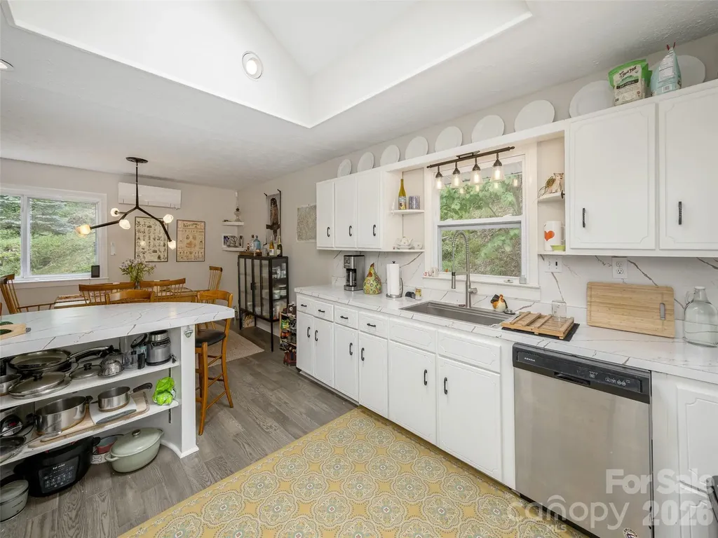 411 Patton Mountain Road Asheville NC 28804