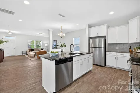 6013 Santee River Way Belmont NC 28012