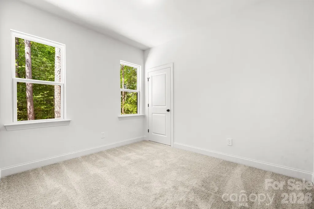 5256 Whitewater Drive Hickory NC 28601