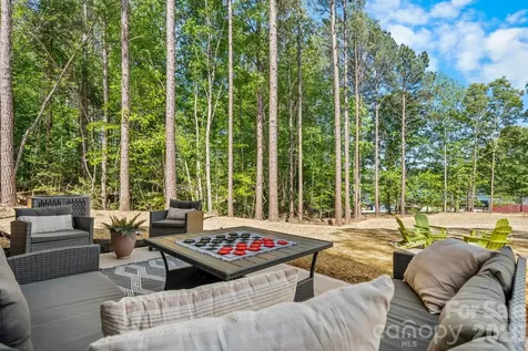 5256 Whitewater Drive Hickory NC 28601