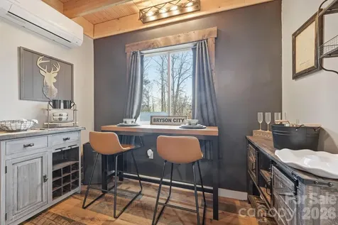 26/30 Yodelers Hollow Bryson City NC 28713