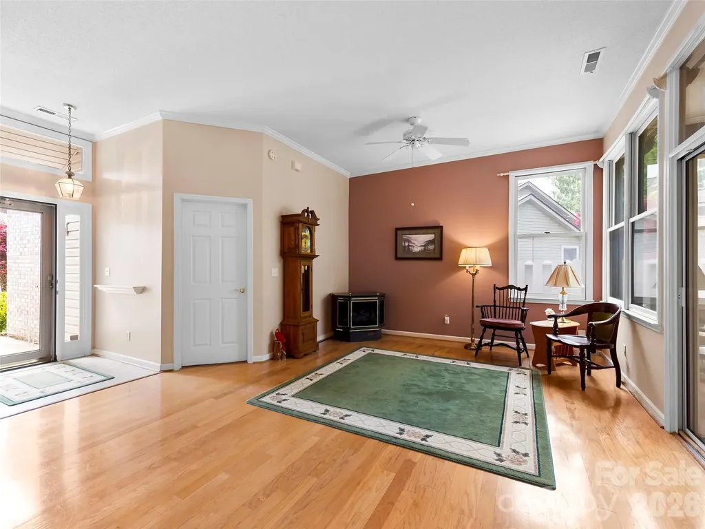 29 Tisha Lane Hendersonville NC 28739