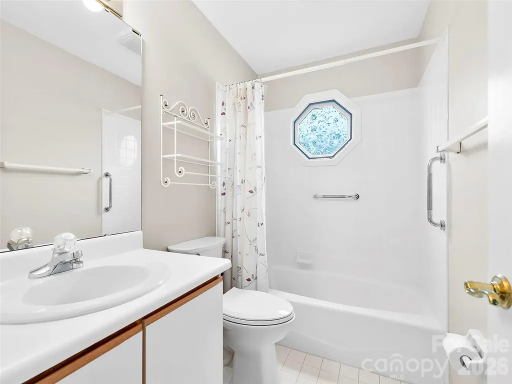 29 Tisha Lane Hendersonville NC 28739