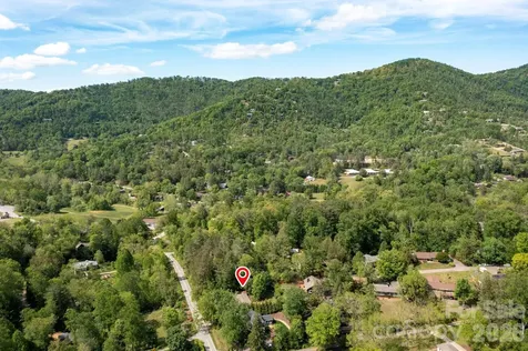 34 Wolfe Cove Road Asheville NC 28804
