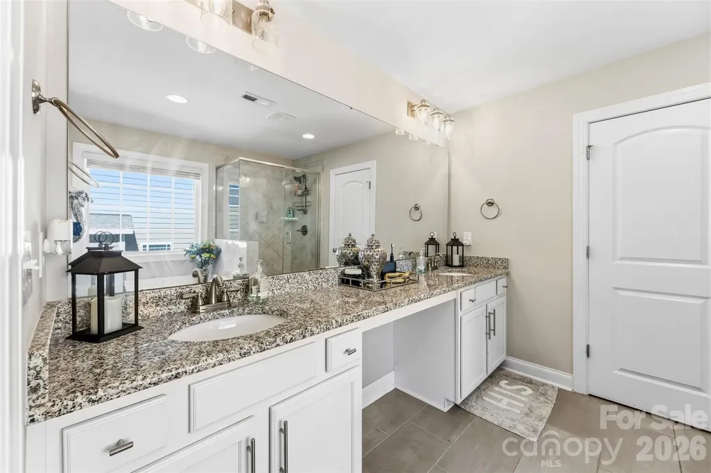 9527 Spurwig Court Charlotte NC 28278