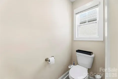9527 Spurwig Court Charlotte NC 28278