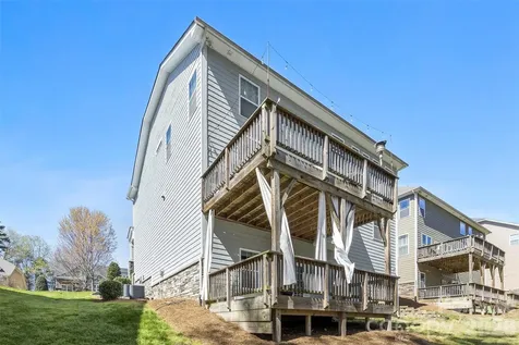 9527 Spurwig Court Charlotte NC 28278