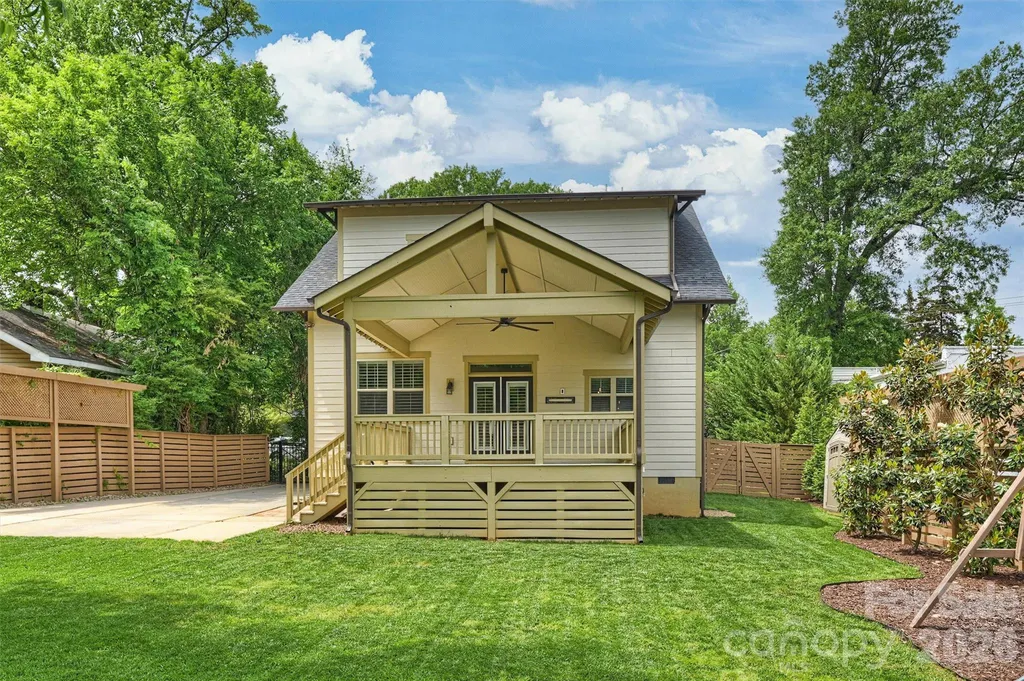 3030 Attaberry Drive Charlotte NC 28205