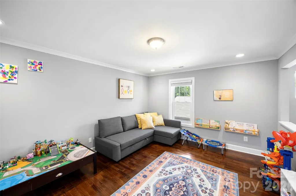 1823 Allen Street Charlotte NC 28205