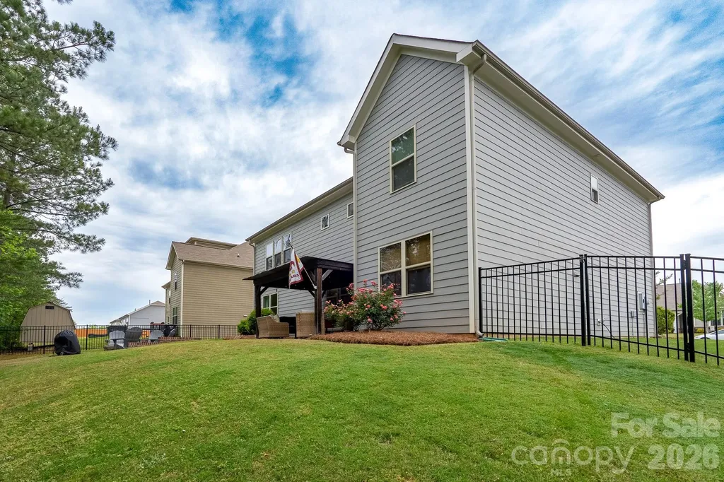 858 Double Oak Lane SE Concord NC 28025