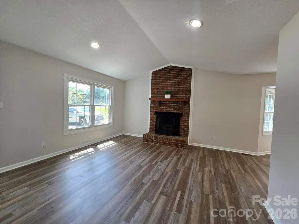 2306 Firmin Court Gastonia NC 28056