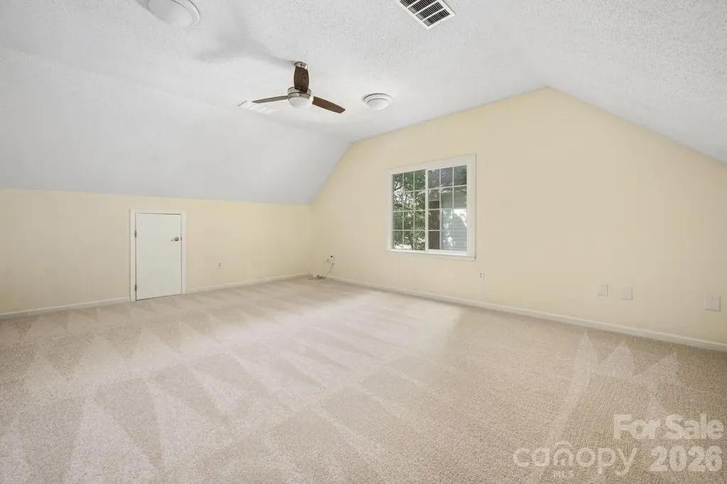 5217 Fairvista Drive Charlotte NC 28269