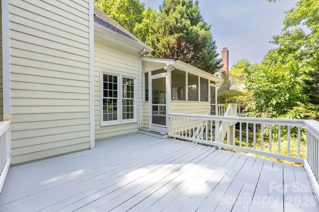 5217 Fairvista Drive Charlotte NC 28269