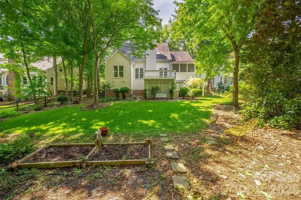 5217 Fairvista Drive Charlotte NC 28269
