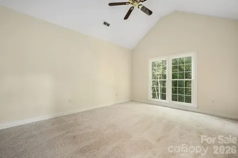 5217 Fairvista Drive Charlotte NC 28269